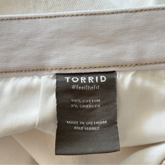 Torrid White Jeans Womens Plus Size 22 Stretch Denim High Rise Cropped Ankle - Picture 11 of 12